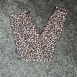 Kyodan Leopard Print Leggings - Black and Tan
